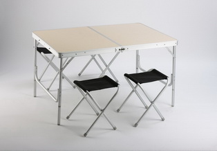 MOBILIARIO DE JARD�N, CAMPING, PLAYA Y HOSTELER�A. MOBILIARIO DE ALUMINIO, RESINA, RAT�N, FIBRELINE, LONA, Y ARAMARIOS ROPEROS