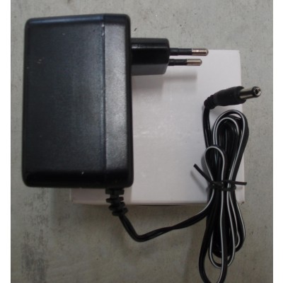Cargador 12v Para Coches Infantiles De 12v Ref 2621