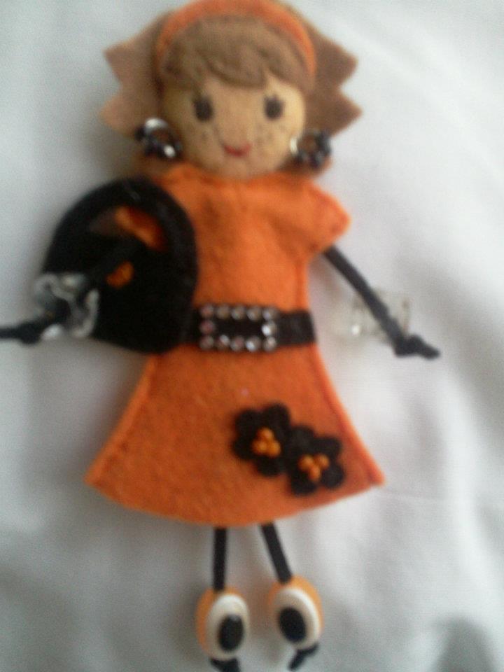 Muñecas hechas a mano de fieltro on sale