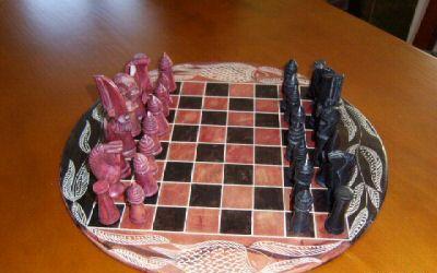 <b>COLECCIONISTAS DE AJEDREZ</b>