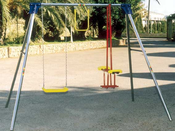 COLUMPIOS PARA NI�OS, DE ALUMINIO; ASIENTO, TRAPECIO Y PALANCA