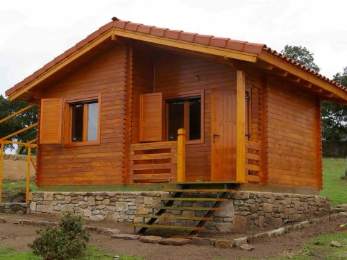 CHALET VIVIENDA DE MADERA MODELO SALAMANCA, SUPERFICIE BAJO TEJADO 34 m2