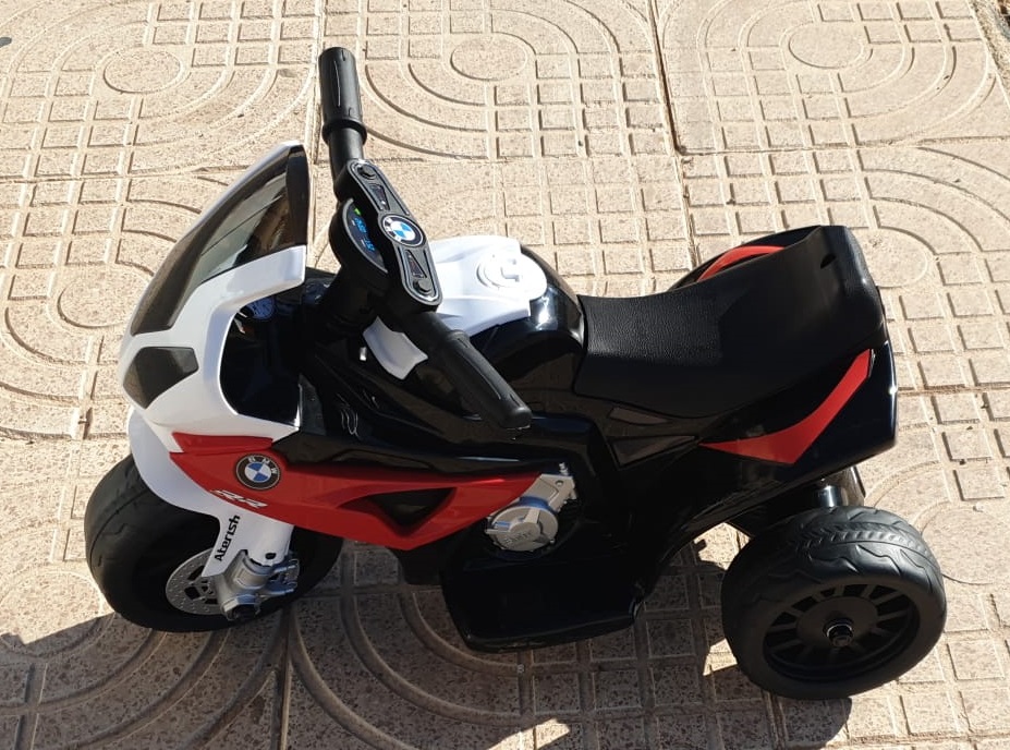 Comprar Moto eléctrica Infantil BMW HP4 Race S1000RR Roja 12V