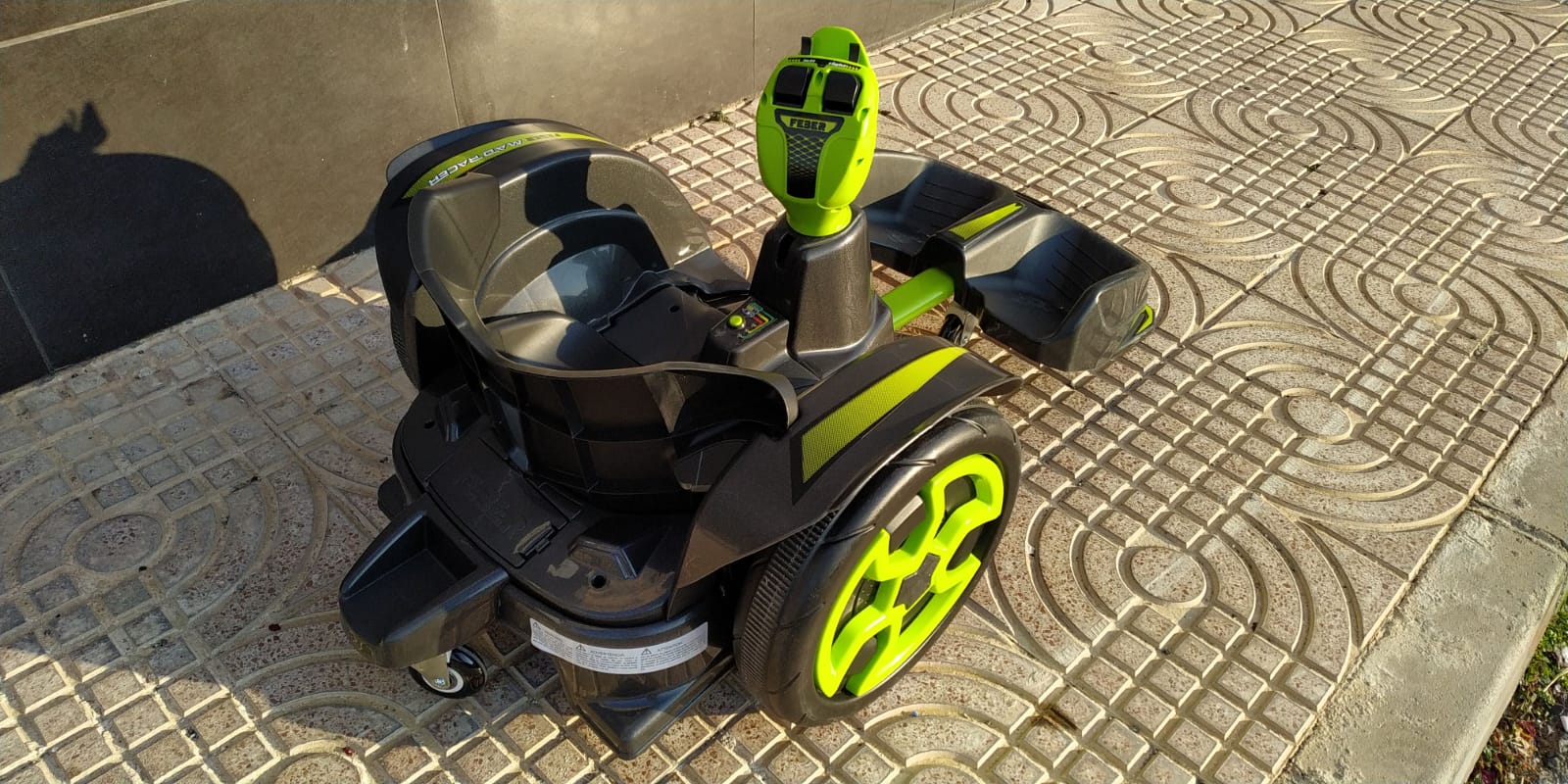 FEBER MAD RACER 12V - VEHICULOS ELECTRICOS FEBER, IndalChess Tienda de ...