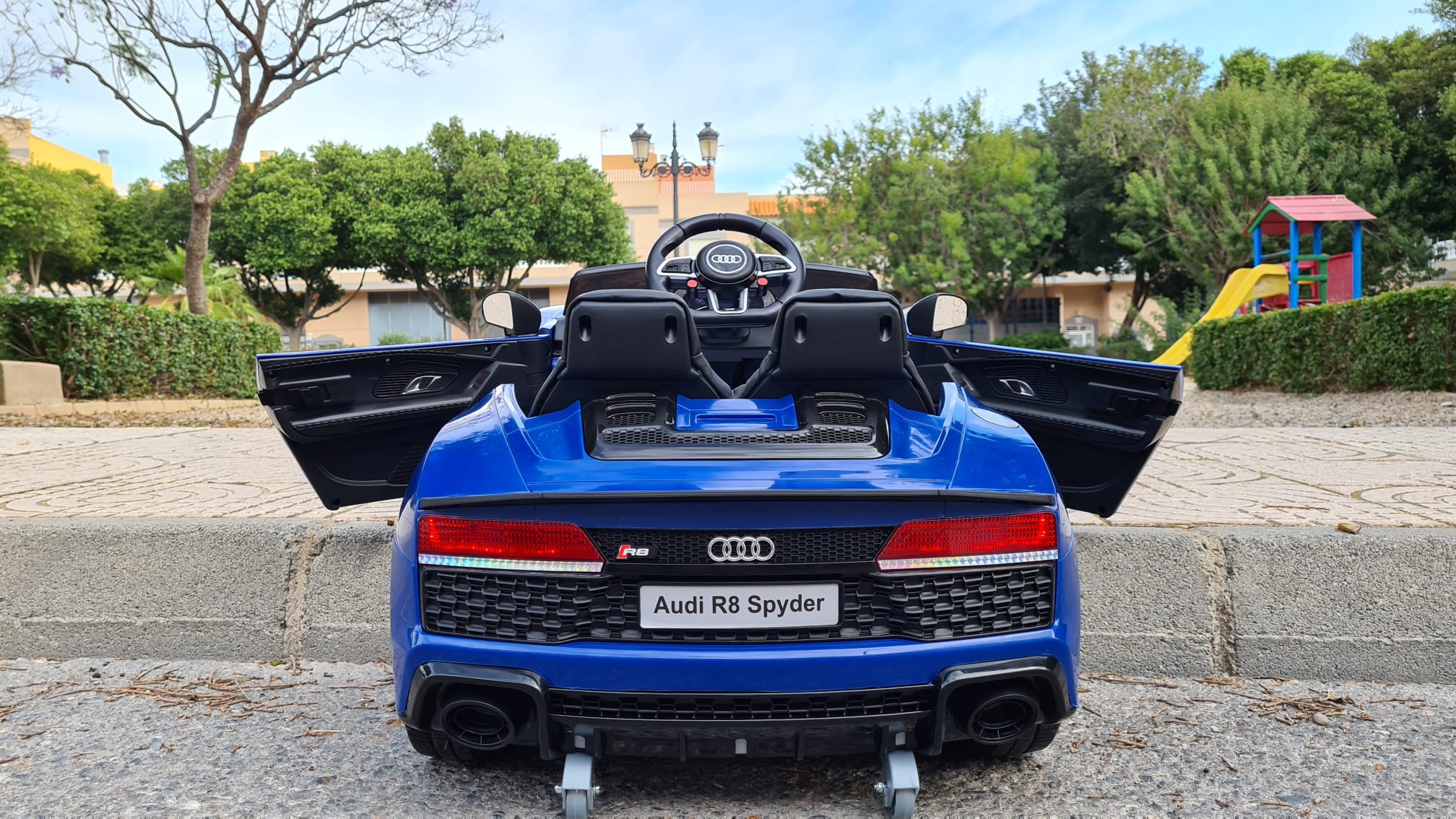 Audi R8 Medium Spyder 12v Azul Full Option Nuevo Modelo R50blue Coches Electricos Y Motos Para Ninos A Bateria 12v Con Mando Rc Quads Infantiles Tractores Infantiles Camiones Para Ninos Realizamos