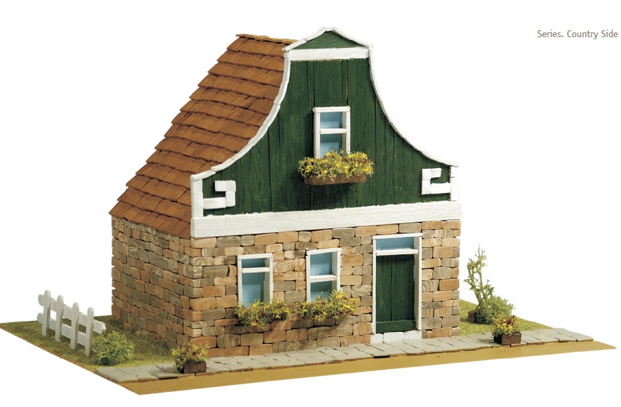 Domus Kits Country 10 Model Kit 40307