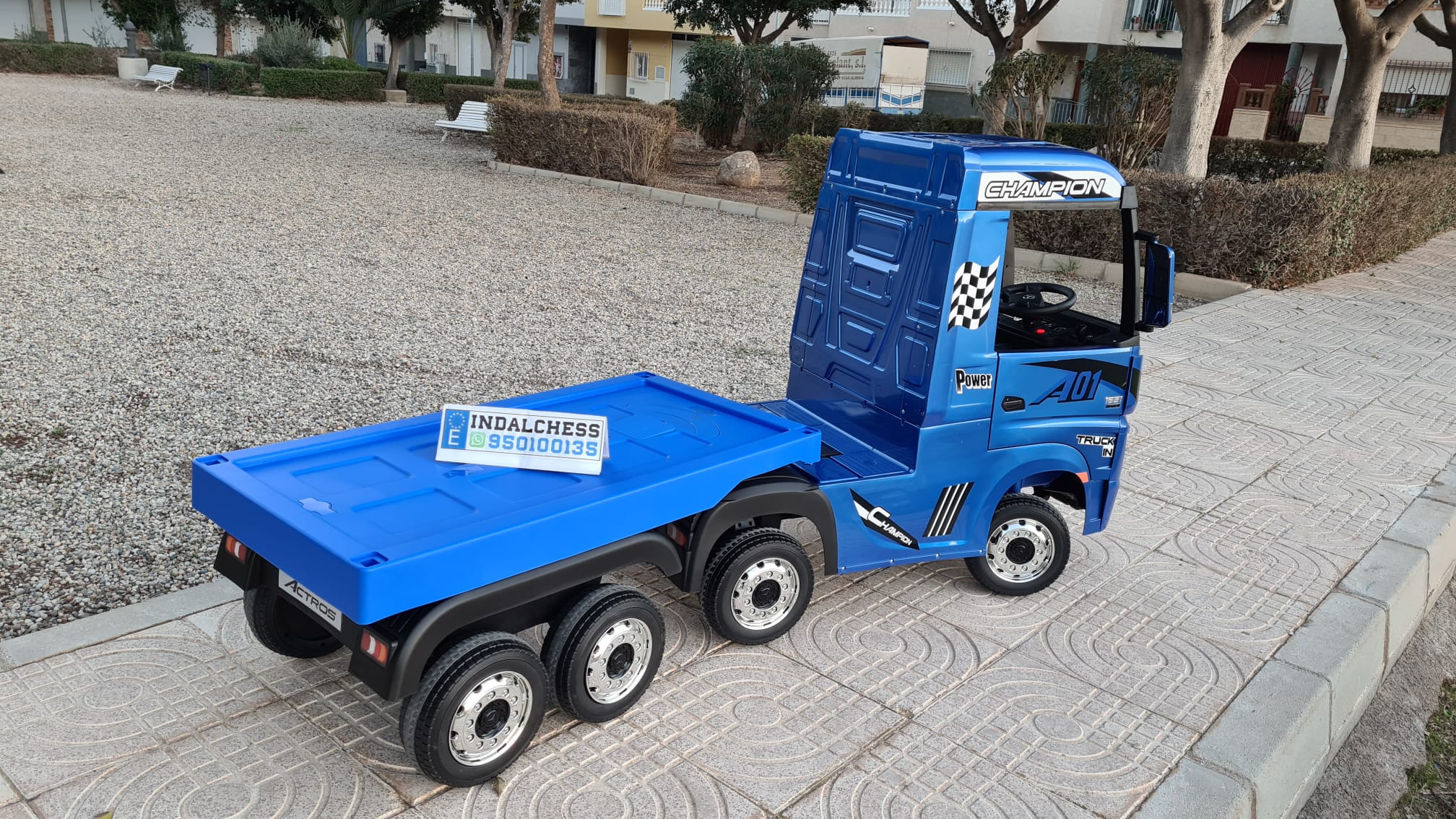 Trailer Eléctrico Montable a Batería 12V para niños con contenedor