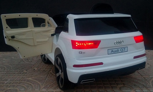 audi q7 bateria niños