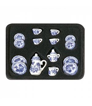 ARTESANÍA LATINA 12686. PACK PORCELANA CARTUJA AZUL PARA CASA DE MUÑECAS