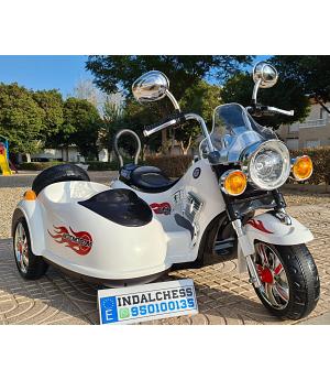 MOTO ELÉCTRICA 2 MOTORES 12V CON SIDECAR, NIÑOS, INDIAN STYLE BLANCA - INDA1065-LE6446